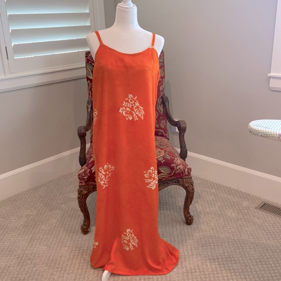 Pineapple Moon Dresses & Skirts - Pineapple Moon Dress